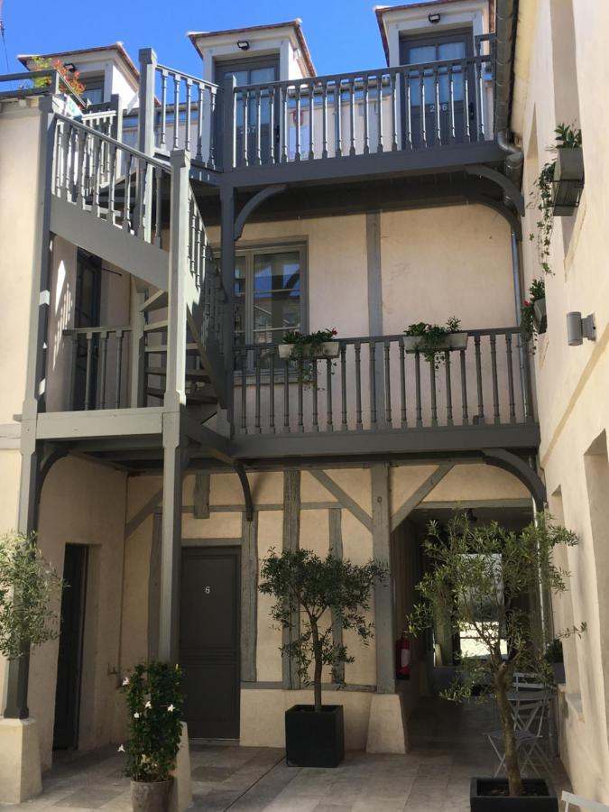 Hotel Le Chantilly Exterior foto